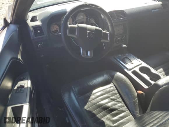 2014 Dodge Challenger R/T Plus with VIN 2C3CDYBT5EH108936, listed as a Copart auction lot 46652305 with 229,673 mi miles and Salvage title. Bid and sale history available at DreamBid. Image 8.