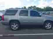 2009 Chevrolet Tahoe LTZ с VIN 1GNFK33049R265070, выставлен на аукционе IAAI как лот 42769393 с пробегом 278 222 миль миль и . История ставок и продаж доступна на DreamBid. Изображение 13.