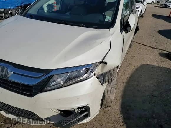 2019 Honda Odyssey EX-L with VIN 5FNRL6H70KB062649, listed as a Copart auction lot 85593775 with 148,074 mi miles and Salvage title. Bid and sale history available at DreamBid. Image 14.