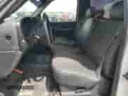 2000 Chevrolet Silverado 1500 с VIN 1GCEC14W4YE217549, выставлен на аукционе Copart как лот 65739615 с пробегом 62 430 миль миль и Списание • Salvage title. История ставок и продаж доступна на DreamBid. Изображение 7.