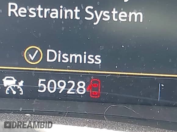 2024 Chevrolet Equinox RS z VIN 3GNAXMEG0RL156253, wystawiony jako IAAI lot #42613420 z przebiegiem 50 928 mil mil oraz . Historia ofert i sprzedaży dostępna na DreamBid. Obrazek 15.