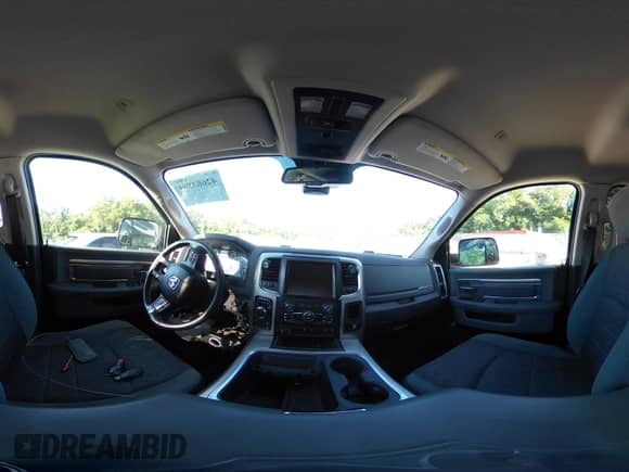 2017 Ram 1500 SLT z VIN 1C6RR7LTXHS835137, wystawiony jako IAAI lot #42663569 z przebiegiem Nie podano mil oraz . Historia ofert i sprzedaży dostępna na DreamBid. Obrazek 19.