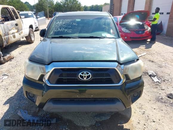 2012 Toyota Tacoma с VIN 5TFTX4CN2CX013352, выставлен на аукционе IAAI как лот 43052705 с пробегом 158 978 миль миль и . История ставок и продаж доступна на DreamBid. Изображение 12.