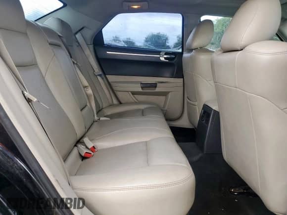 2006 Chrysler 300 C with VIN 2C3KA63H06H423471, listed as a Copart auction lot 80374895 with 180,078 mi miles and Salvage title. Bid and sale history available at DreamBid. Image 10.