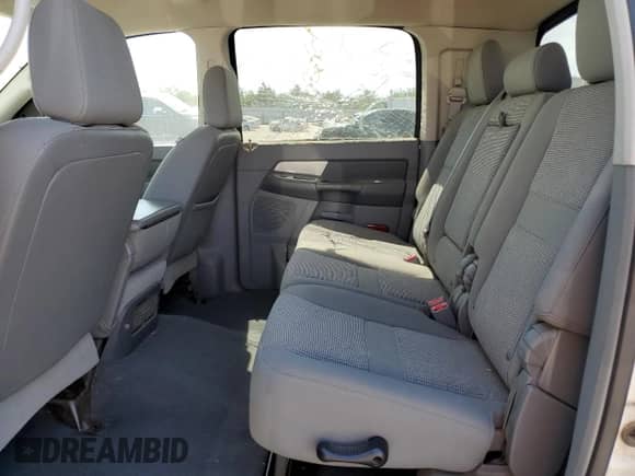 2007 Dodge 1500 SLT z VIN 3D7KR19D57G700294, wystawiony jako Copart lot #63056955 z przebiegiem 117 913 mil mil oraz Szkoda całkowita • Salvage title. Historia ofert i sprzedaży dostępna na DreamBid. Obrazek 10.