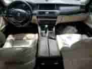 2014 BMW 5 Series 550i xDrive z VIN WBAKP9C57ED692951, wystawiony jako Copart lot #66348425 z przebiegiem 125 667 mil mil oraz Szkoda całkowita • Salvage title. Historia ofert i sprzedaży dostępna na DreamBid. Obrazek 8.