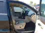 2017 Jeep Grand Cherokee Limited z VIN 1C4RJFBG1HC836931, wystawiony jako IAAI lot #43081374 z przebiegiem 160 488 mil mil oraz . Historia ofert i sprzedaży dostępna na DreamBid. Obrazek 5.