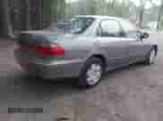 2000 Honda Accord LX с VIN 1HGCG1641YA002811, выставлен на аукционе IAAI как лот 42606402 с пробегом 217 212 миль миль и . История ставок и продаж доступна на DreamBid. Изображение 4.