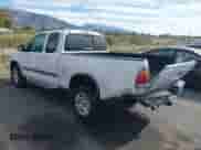 2004 Toyota Tundra SR5 z VIN 5TBBT44114S456028, wystawiony jako IAAI lot #43430467 z przebiegiem 230 434 mil mil oraz . Historia ofert i sprzedaży dostępna na DreamBid. Obrazek 3.