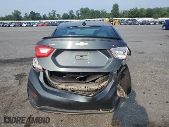 2017 Chevrolet Cruze LT with VIN 1G1BD5SM8H7196825, listed as a Copart auction lot 67186465 with 112,432 mi miles and Salvage title. Bid and sale history available at DreamBid. Image 6.