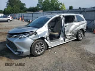2023 Toyota Sienna XLE с VIN 5TDJRKEC4PS162715, выставлен на аукционе Copart как лот 65685735 с пробегом 40 860 миль миль и Списание • Salvage title. История ставок и продаж доступна на DreamBid. Изображение 1.