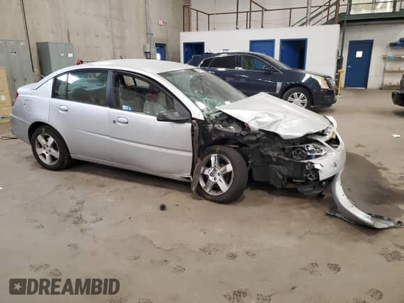 2007 Saturn ION ION 3 с VIN 1G8AL55F17Z144694, выставлен на аукционе Copart как лот 58378865 с пробегом 171 369 миль миль и На запчасти • Non repairable. История ставок и продаж доступна на DreamBid. Изображение 4.