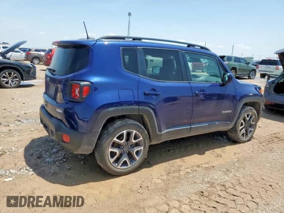2018 Jeep Renegade Latitude with VIN ZACCJBBB0JPG93362, listed as a Copart auction lot 63871835 with 101,427 mi miles and Clean title. Bid and sale history available at DreamBid. Image 3.