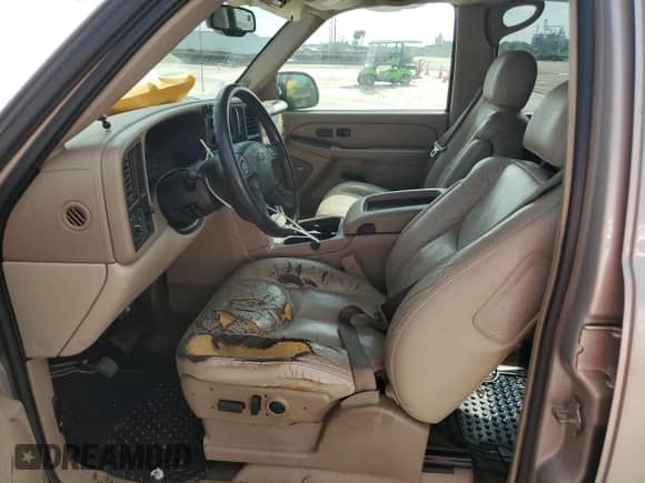 2005 Chevrolet Suburban LT с VIN 1GNEC16Z05J130250, выставлен на аукционе Copart как лот 73827604 с пробегом 166 013 миль миль и На запчасти • Non repairable. История ставок и продаж доступна на DreamBid. Изображение 7.