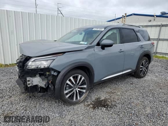 2025 Nissan Pathfinder Platinum с VIN 5N1DR3DK8SC218589, выставлен на аукционе Copart как лот 57397085 с пробегом 5 052 миль миль и Списание • Salvage title. История ставок и продаж доступна на DreamBid. Изображение 1.