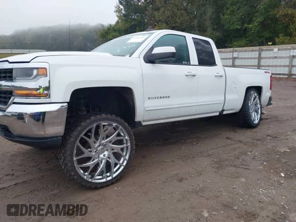 2019 Chevrolet Silverado 1500 LT z VIN 2GCVKPEC8K1193355, wystawiony jako IAAI lot #43286587 z przebiegiem 192 769 mil mil oraz . Historia ofert i sprzedaży dostępna na DreamBid. Obrazek 2.