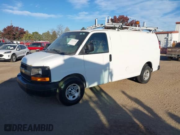 2016 Chevrolet Express Cargo with VIN 1GCWGAFF4G1159700, listed as a IAAI auction lot 43273256 with 121,326 mi miles and . Bid and sale history available at DreamBid. Image 2.