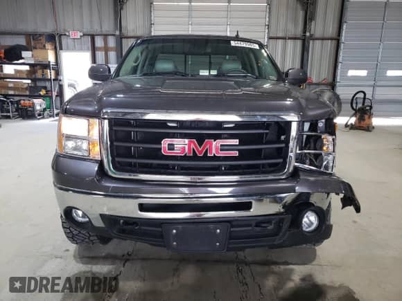 2011 GMC Sierra 1500 SLT with VIN 1GTR2WE39BZ190483, listed as a Copart auction lot 54479985 with 161,165 mi miles and Salvage title. Bid and sale history available at DreamBid. Image 5.