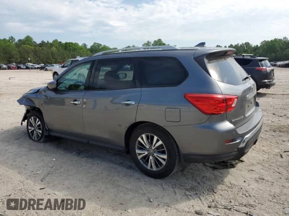 2019 Nissan Pathfinder S z VIN 5N1DR2MN1KC639249, wystawiony jako Copart lot #55269475 z przebiegiem 96 728 mil mil oraz Szkoda całkowita • Salvage title. Historia ofert i sprzedaży dostępna na DreamBid. Obrazek 2.