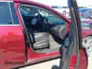 2016 Chevrolet Malibu Premier z VIN 1G1ZH5SX6GF198624, wystawiony jako IAAI lot #43120229 z przebiegiem 48 741 mil mil oraz . Historia ofert i sprzedaży dostępna na DreamBid. Obrazek 5.