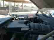 2014 Chevrolet Silverado 1500 LT z VIN 3GCUKREC8EG257977, wystawiony jako IAAI lot #42699776 z przebiegiem 132 224 mil mil oraz . Historia ofert i sprzedaży dostępna na DreamBid. Obrazek 19.