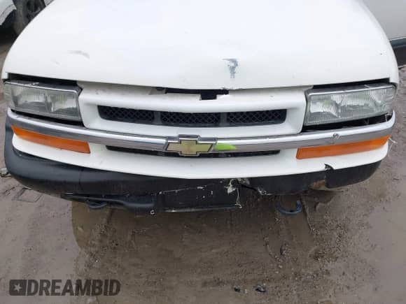 2003 Chevrolet Blazer LS с VIN 1GNDT13X63K106315, выставлен на аукционе IAAI как лот 41914116 с пробегом 196 774 миль миль и . История ставок и продаж доступна на DreamBid. Изображение 6.