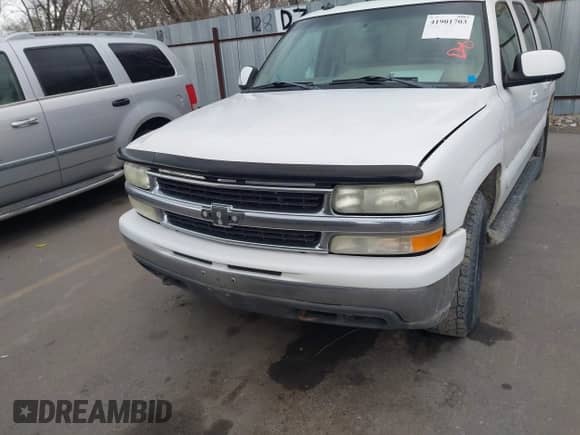 2003 Chevrolet Suburban Z71 с VIN 3GNFK16Z43G335561, выставлен на аукционе IAAI как лот 41901703 с пробегом 289 564 миль миль и . История ставок и продаж доступна на DreamBid. Изображение 6.