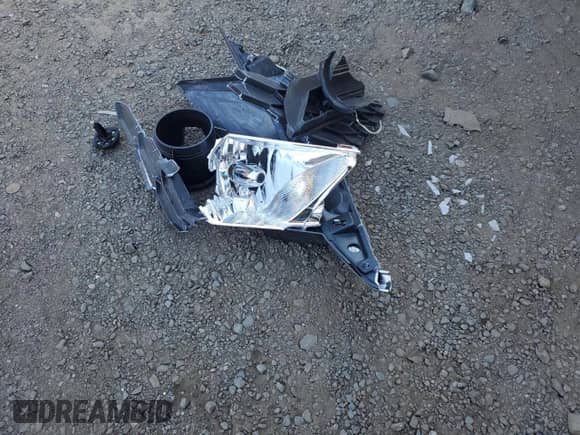 2003 Nissan Pathfinder SE z VIN JN8DR09Y03W809861, wystawiony jako Copart lot #65631275 z przebiegiem 132 716 mil mil oraz Szkoda całkowita • Salvage title. Historia ofert i sprzedaży dostępna na DreamBid. Obrazek 13.