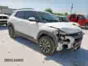 2023 Chevrolet TrailBlazer ACTIV с VIN KL79MSSL1PB201853, выставлен на аукционе Copart как лот 64886925 с пробегом 20 878 миль миль и Списание • Salvage title. История ставок и продаж доступна на DreamBid. Изображение 4.
