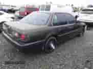 1990 Honda Accord LX z VIN JHMCB7658LC087442, wystawiony jako IAAI lot #41237681 z przebiegiem 215 972 mil mil oraz . Historia ofert i sprzedaży dostępna na DreamBid. Obrazek 4.