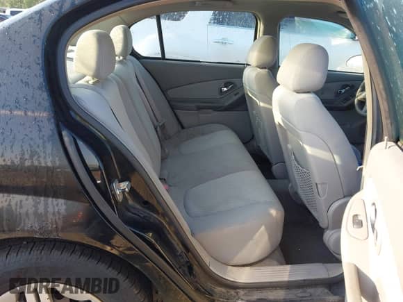 2005 Chevrolet Malibu с VIN 1G1ZS52FX5F333349, выставлен на аукционе IAAI как лот 43239710 с пробегом 172 546 миль миль и . История ставок и продаж доступна на DreamBid. Изображение 8.