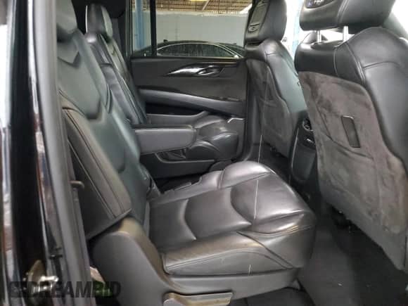 2016 Cadillac Escalade ESV Platinum z VIN 1GYS4KKJ5GR405480, wystawiony jako Copart lot #84419775 z przebiegiem 101 708 mil mil oraz Szkoda całkowita • Salvage title. Historia ofert i sprzedaży dostępna na DreamBid. Obrazek 11.