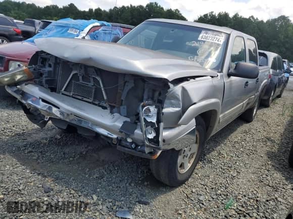 2006 Chevrolet Silverado 1500 LT3 z VIN 2GCEK13T861218440, wystawiony jako Copart lot #63823274 z przebiegiem 209 909 mil mil oraz Szkoda całkowita • Salvage title. Historia ofert i sprzedaży dostępna na DreamBid. Obrazek 1.