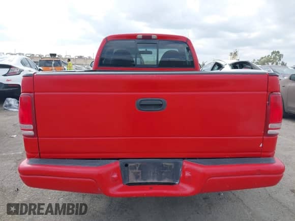 1999 Dodge Dakota SLT with VIN 1B7GL26Z5XS217114, listed as a IAAI auction lot 43418147 with 145,280 mi miles and . Bid and sale history available at DreamBid. Image 16.