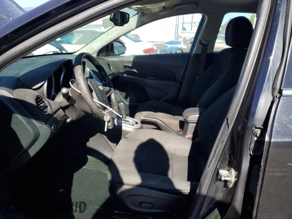 2016 Chevrolet Cruze LT with VIN 1G1PE5SB1G7199890, listed as a Copart auction lot 82542695 with 164,312 mi miles and Clean title. Bid and sale history available at DreamBid. Image 7.