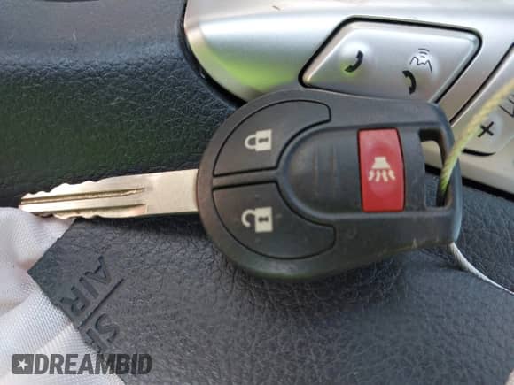 2015 Nissan Note S с VIN 3N1CE2CP9FL372700, выставлен на аукционе IAAI как лот 42708967 с пробегом 109 745 миль миль и . История ставок и продаж доступна на DreamBid. Изображение 11.