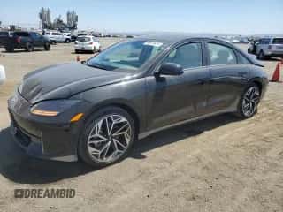 2023 Hyundai Ioniq 6 SEL с VIN KMHM34AA9PA048068, выставлен на аукционе Copart как лот 65576424 с пробегом 12 601 миль миль и Списание • Salvage title. История ставок и продаж доступна на DreamBid. Изображение 1.