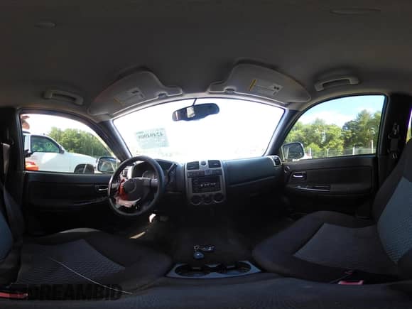 2011 Chevrolet Colorado 1LT z VIN 1GCHTCFE5B8124302, wystawiony jako IAAI lot #42494908 z przebiegiem 121 194 mil mil oraz . Historia ofert i sprzedaży dostępna na DreamBid. Obrazek 22.