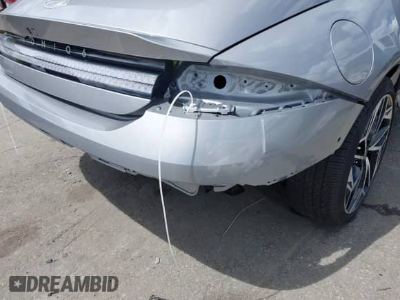 2023 Hyundai Ioniq 6 Limited с VIN KMHM54AC4PA049110, выставлен на аукционе IAAI как лот 42827535 с пробегом 9 123 миль миль и . История ставок и продаж доступна на DreamBid. Изображение 20.
