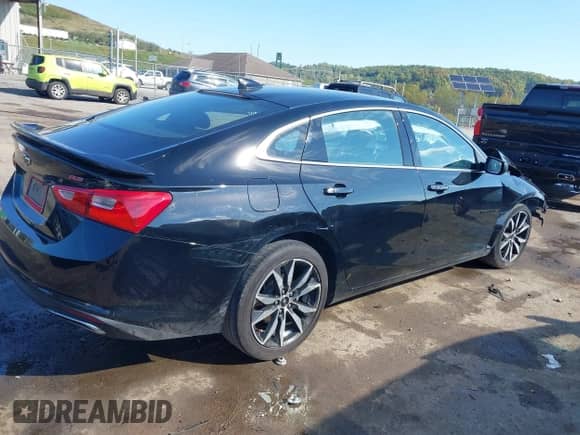 2023 Chevrolet Malibu RS с VIN 1G1ZG5STXPF125417, выставлен на аукционе IAAI как лот 40512559 с пробегом 22 270 миль миль и . История ставок и продаж доступна на DreamBid. Изображение 4.