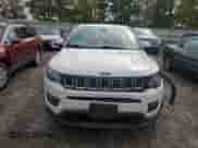 2019 Jeep Compass Latitude с VIN 3C4NJDBB7KT661104, выставлен на аукционе Copart как лот 81706265 с пробегом 113 251 миль миль и Списание • Salvage title. История ставок и продаж доступна на DreamBid. Изображение 5.