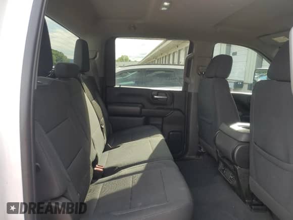2024 Chevrolet Silverado 2500HD Custom с VIN 2GC4YME75R1132258, выставлен на аукционе Copart как лот 69998305 с пробегом 87 232 миль миль и Списание • Salvage title. История ставок и продаж доступна на DreamBid. Изображение 10.
