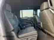 2022 Chevrolet Suburban RST с VIN 1GNSKEKT6NR339766, выставлен на аукционе Copart как лот 63508315 с пробегом 63 607 миль миль и Списание • Salvage title. История ставок и продаж доступна на DreamBid. Изображение 11.
