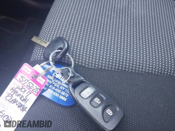 2017 Hyundai Elantra with VIN KMHD35LHXHU364014, listed as a IAAI auction lot 42937223 with 33,163 mi miles and . Bid and sale history available at DreamBid. Image 11.