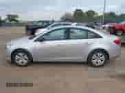 2014 Chevrolet Cruze LS с VIN 1G1PA5SH4E7421495, выставлен на аукционе IAAI как лот 43182759 с пробегом 178 222 миль миль и . История ставок и продаж доступна на DreamBid. Изображение 14.