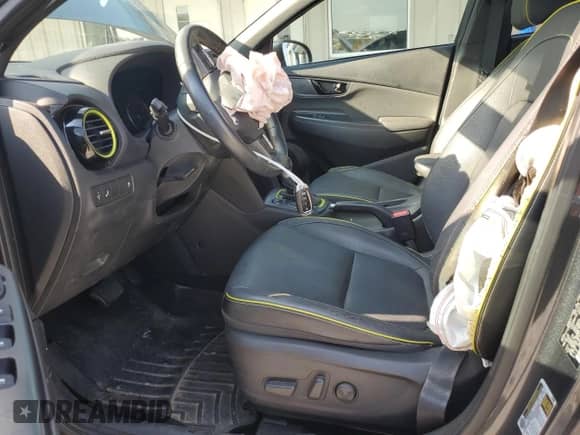 2018 Hyundai Kona Limited z VIN KM8K33A59JU094414, wystawiony jako Copart lot #80795815 z przebiegiem 79 203 mil mil oraz Szkoda całkowita • Salvage title. Historia ofert i sprzedaży dostępna na DreamBid. Obrazek 7.