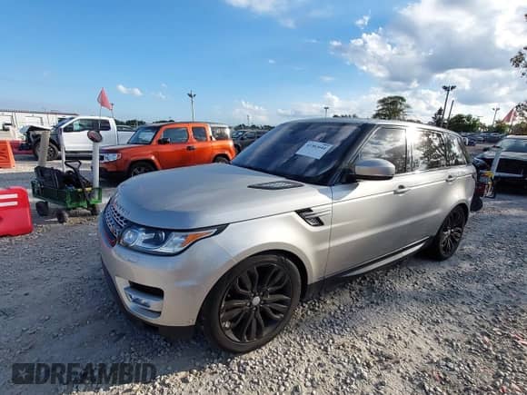 2017 Land Rover Range Rover Sport HSE с VIN SALWR2FV3HA692140, выставлен на аукционе IAAI как лот 43383644 с пробегом 106 290 миль миль и . История ставок и продаж доступна на DreamBid. Изображение 2.