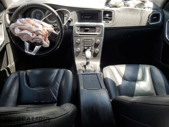 2013 Volvo S60 T5 с VIN YV1612FH9D2200699, выставлен на аукционе Copart как лот 69029905 с пробегом 109 102 миль миль и Списание • Salvage title. История ставок и продаж доступна на DreamBid. Изображение 8.
