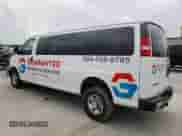 2023 Chevrolet Express Passenger LS с VIN 1GAZGNFP6P1205159, выставлен на аукционе Copart как лот 54216095 с пробегом 33 752 миль миль и Списание • Salvage title. История ставок и продаж доступна на DreamBid. Изображение 2.