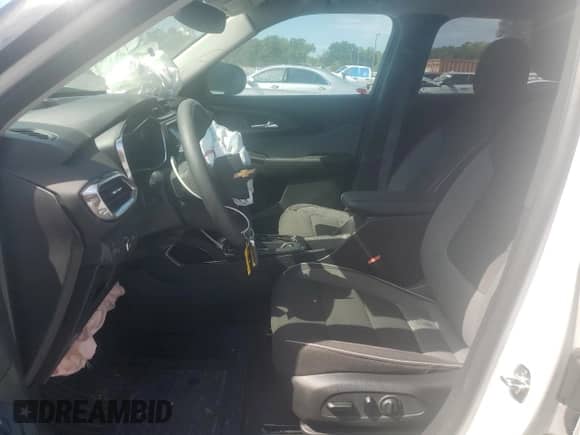 2021 Chevrolet TrailBlazer LT with VIN KL79MRSL0MB117057, listed as a Copart auction lot 66595655 with 41,344 mi miles and Non repairable. Bid and sale history available at DreamBid. Image 7.